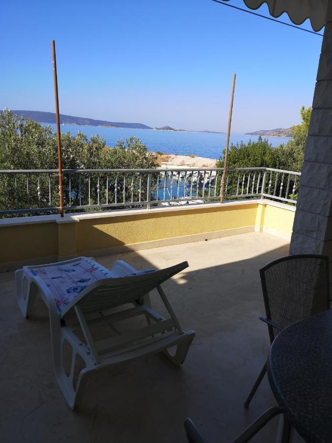 Apartman Nino Donji Okrug  Kültér fotó
