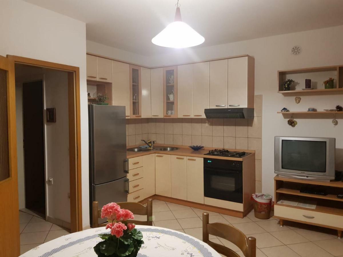 Apartman Nino Donji Okrug  Kültér fotó