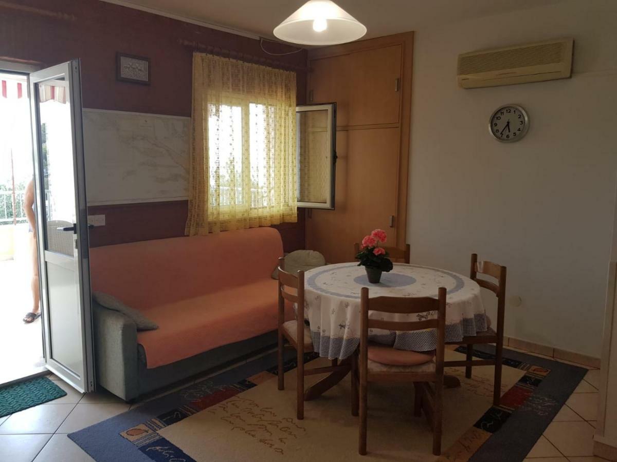 Apartman Nino Donji Okrug  Kültér fotó