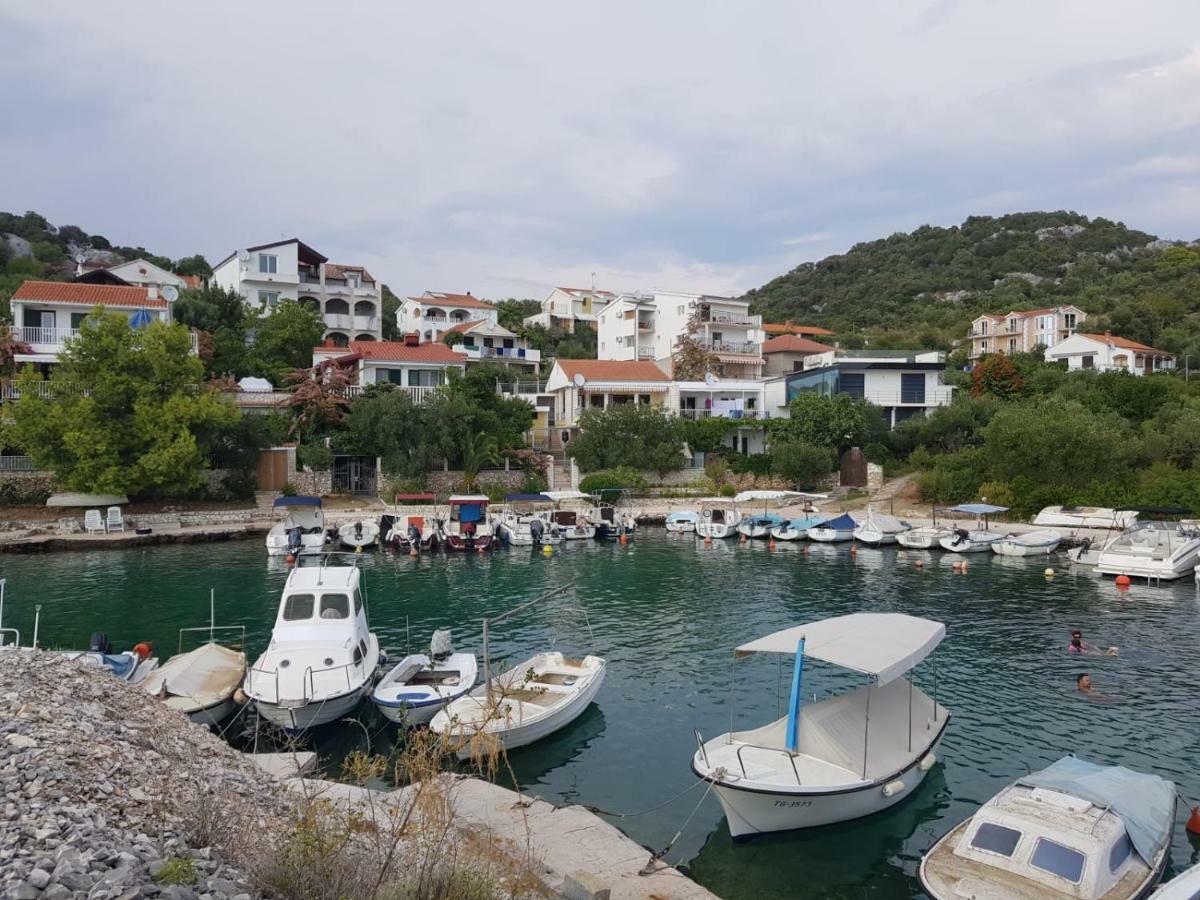 Apartman Nino Donji Okrug  Kültér fotó